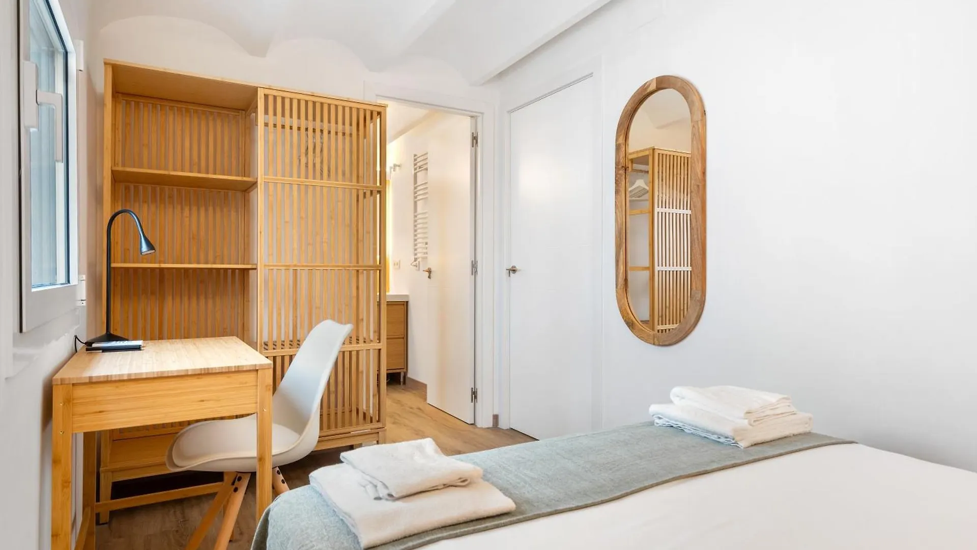Flateli Pelayo H7 Apartment Barcelona