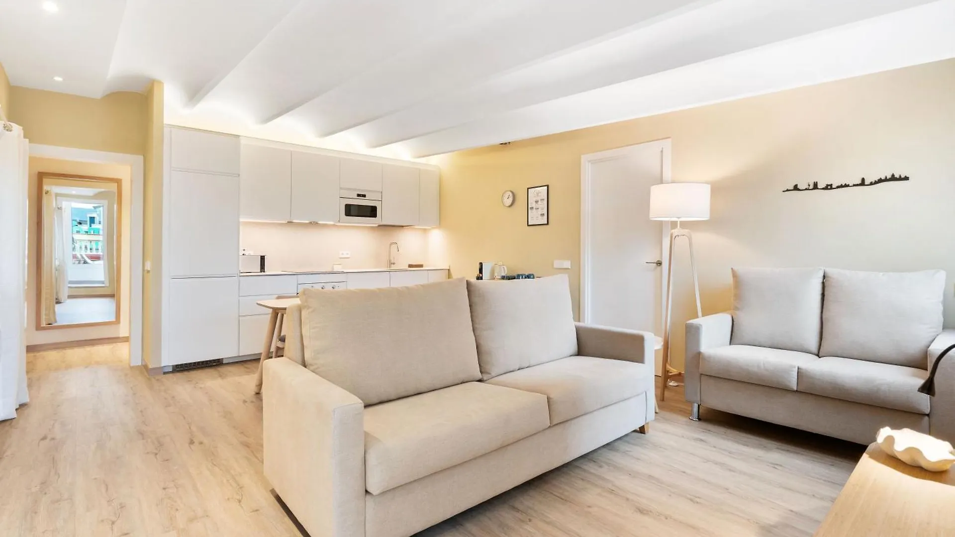 Flateli Pelayo H7 Apartment Barcelona
