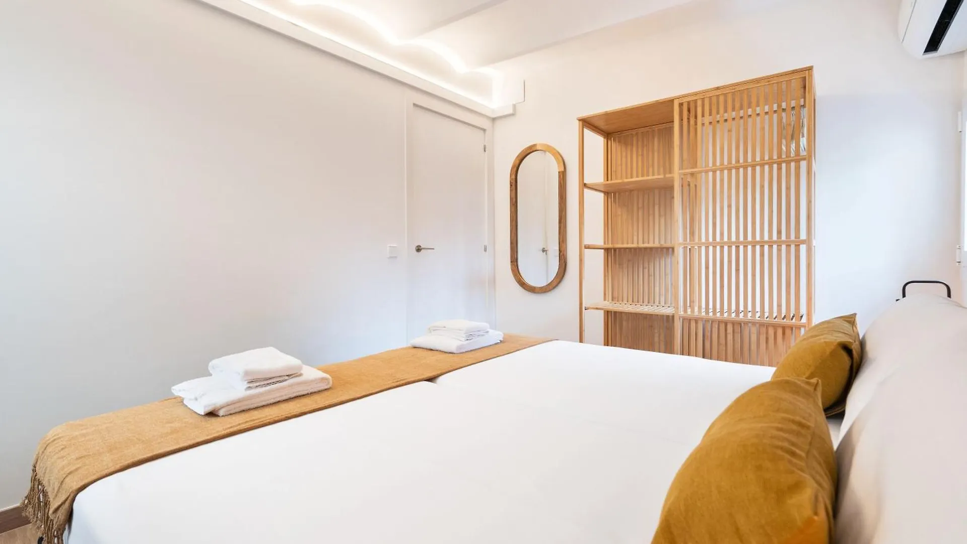 Flateli Pelayo H7 Apartment Barcelona Spain
