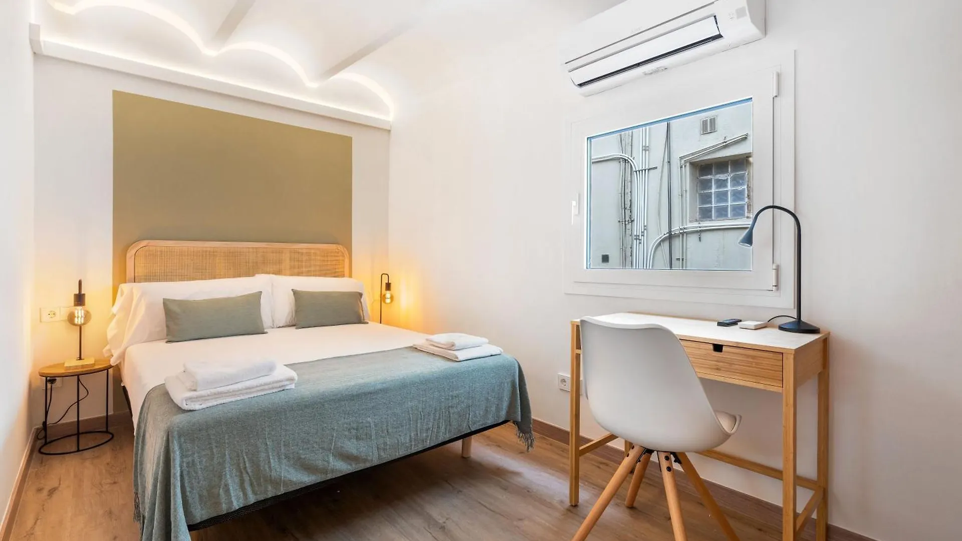 Flateli Pelayo H7 Apartment Barcelona