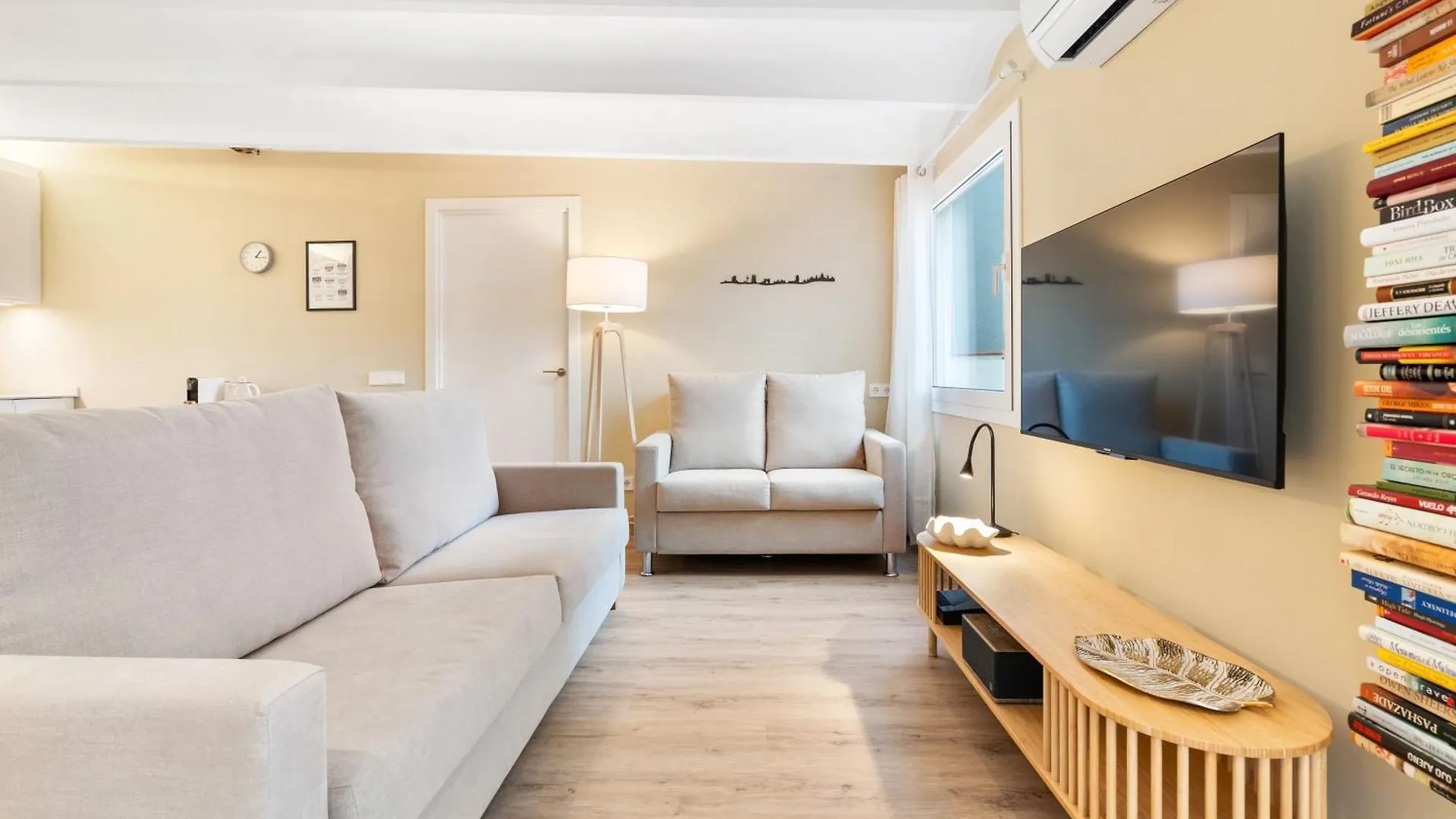 Flateli Pelayo H7 Apartment Barcelona