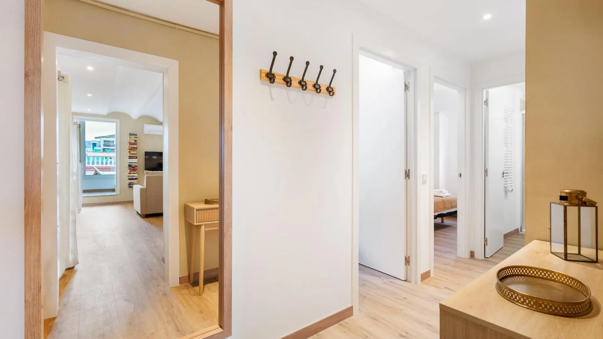 Flateli Pelayo H7 Apartment Barcelona